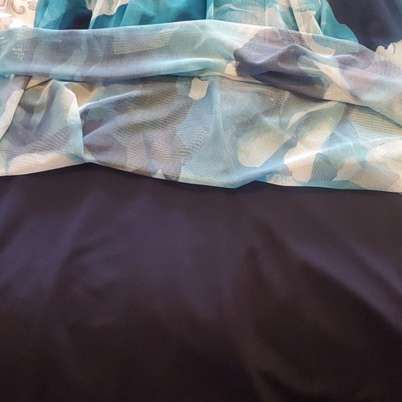 db established Blue Floral Dress - Picture 4 of 4